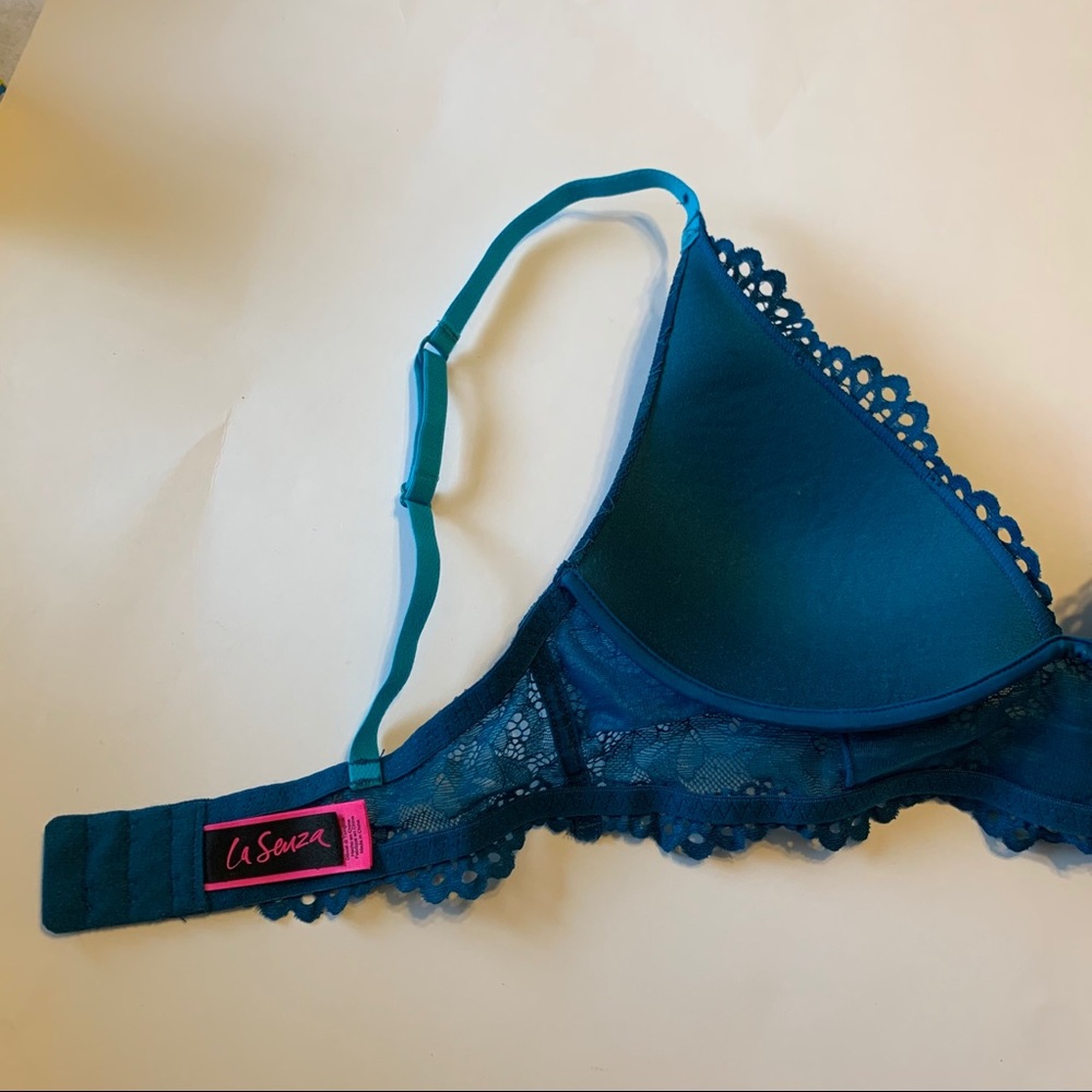 La Senza XS teal lace bra - Picture 8 of 10